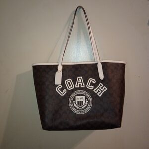 EUC Coach Original City Tote In Signature Canvas With Varsity Motif Shoulder Bag